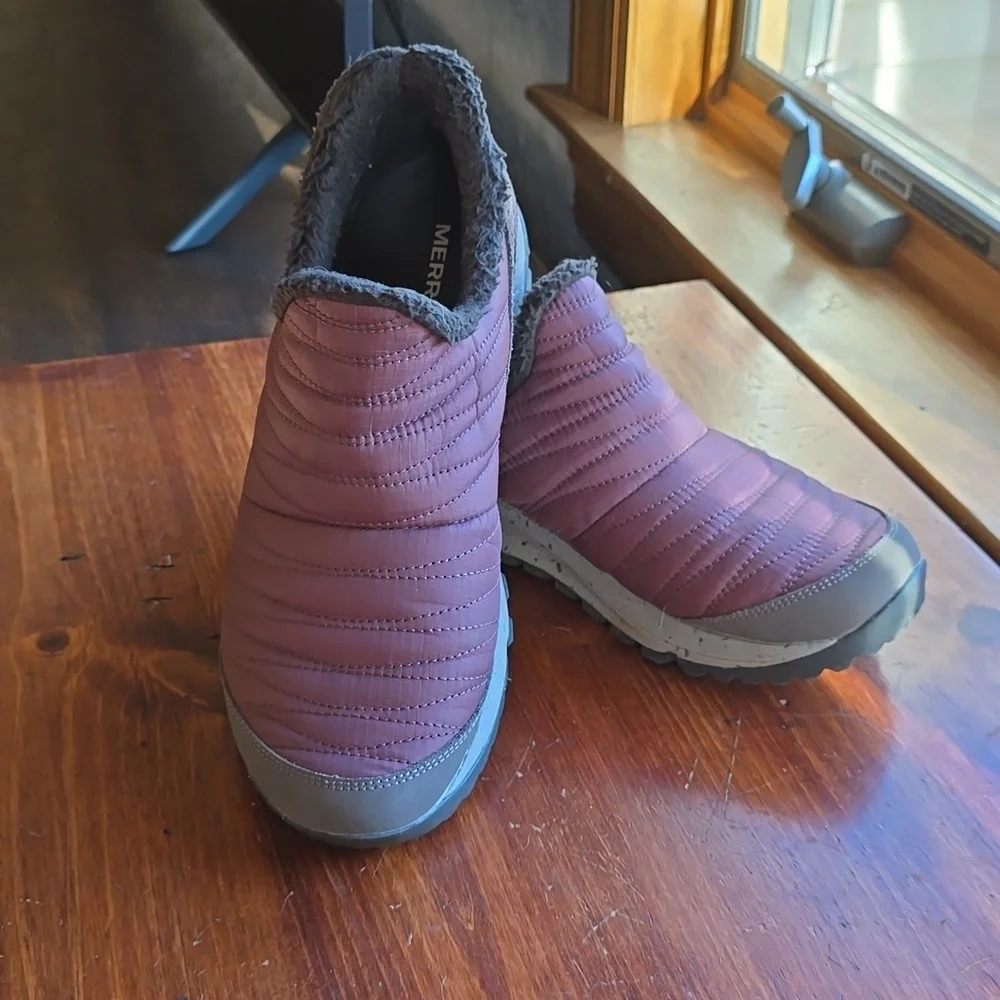 Merrell Antoro - Picture 1 of 7